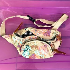 ***FLOWER FANNY PACK***